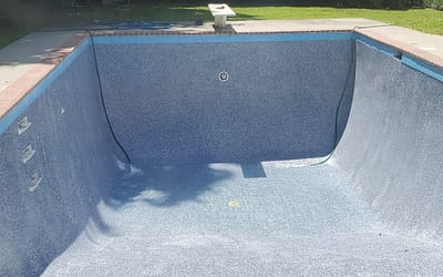 When Is the Right Time to Renovate My Swimming Pool with Concrete Pool Deck Coatings?